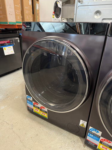 Factory second Haier HWDX1590CTB1 premium 2-in-1 front load washer dryer - Second Hand Appliances Geebung